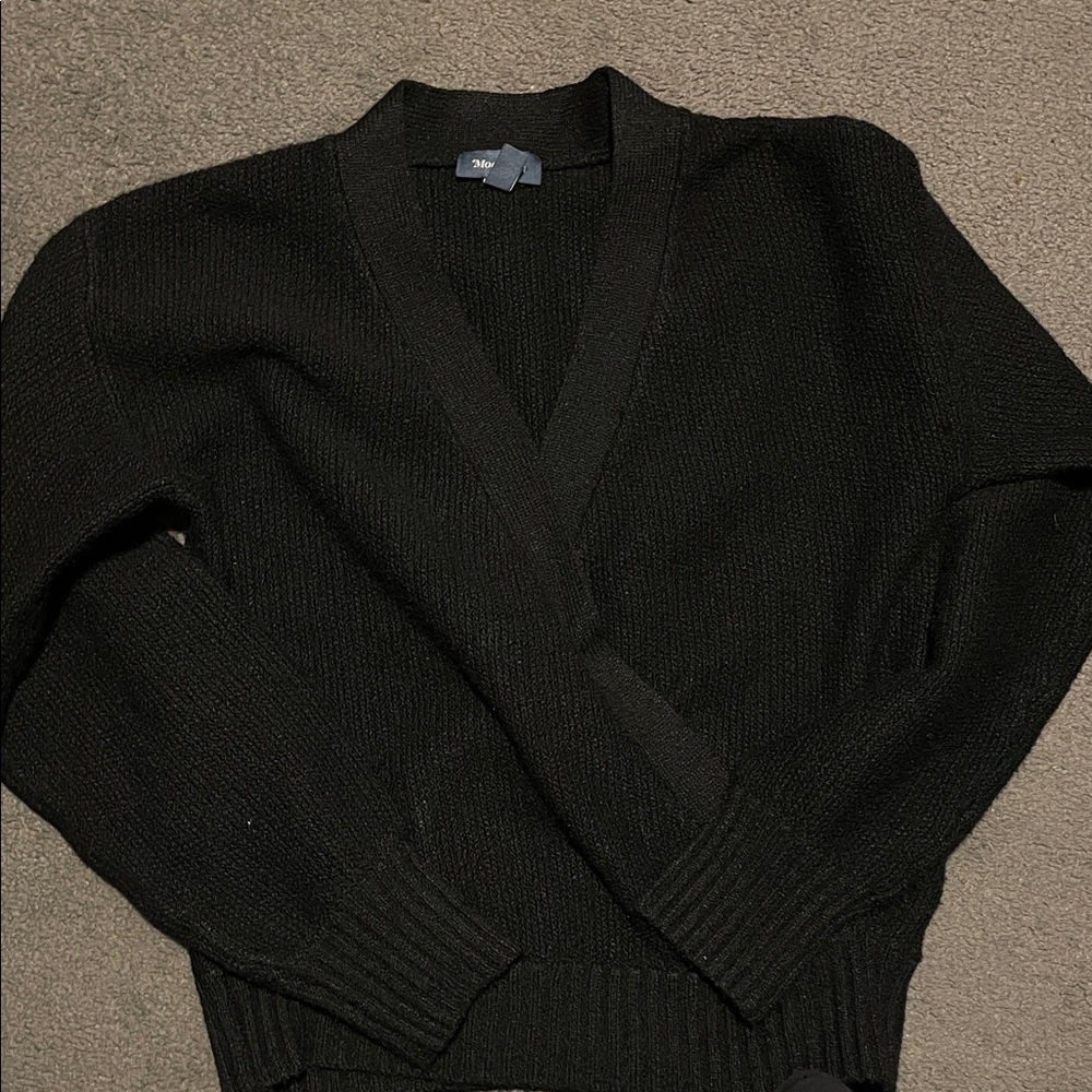 Modcloth Women's Black V-Neck Sweater